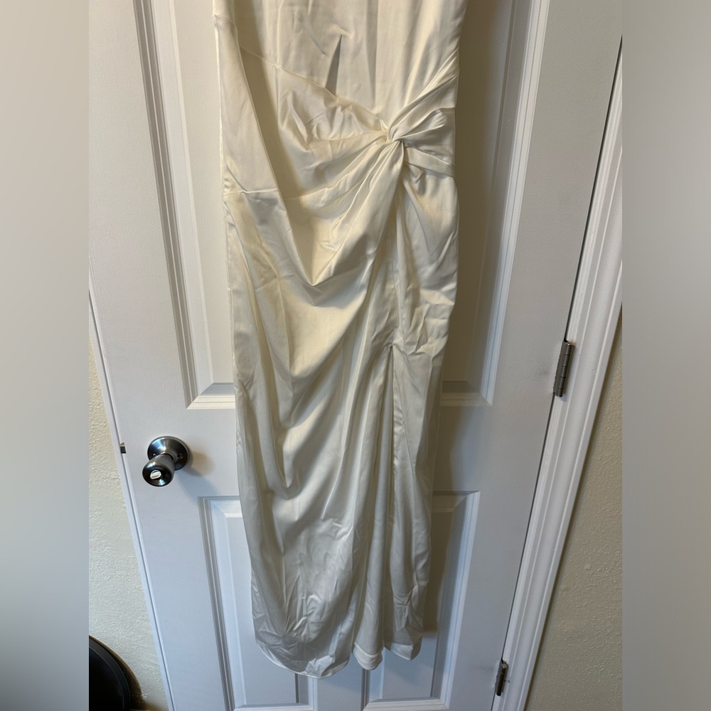 Abercrombie & Fitch White Maxi Dress - Picture 10 of 12